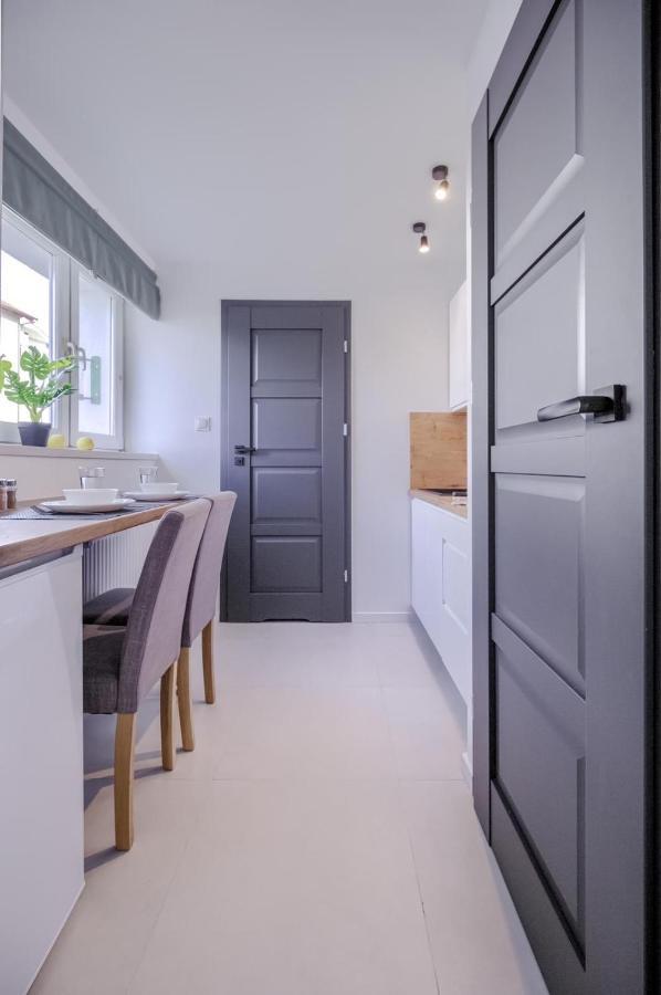 Niron Apartament Dabrowskiego Apartment Pila Luaran gambar