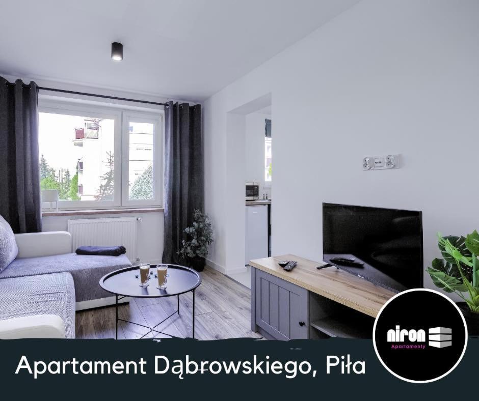 Niron Apartament Dabrowskiego Apartment Pila Luaran gambar